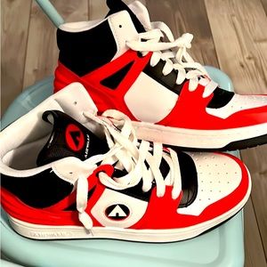 Men’s Airwalk size 12 new red, black and white.